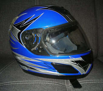 Moto helma, velikost L