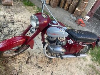 Jawa 250/353 Kývačka