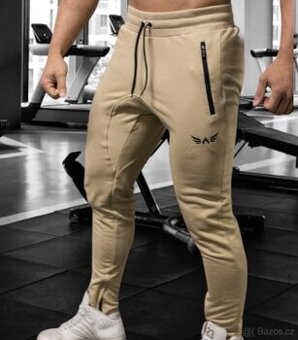 Nové sportovní fitness tepláky Exalted vel. L