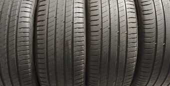 Sada letních gum 275 55 19 Michelin na jednu sezonu..... -.