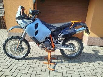 KTM lc4 640 adventure R možnost vymeny