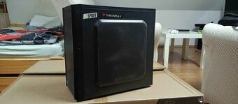Prodám Počítač s monitorem, klávesnicí a myší, včetně kabelá