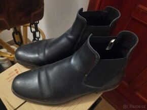 prodám jezdecké boty tzv. pérka