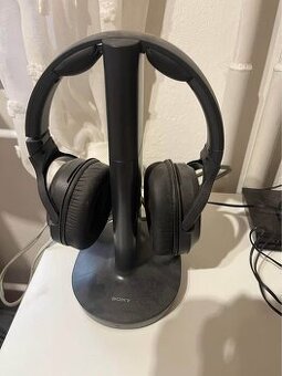 Bezdrátové sluchátka SONY