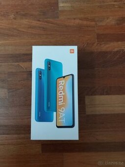 Úplně nový nerozbalený telefon