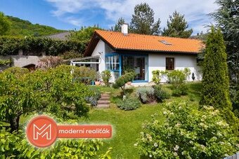 Prodej rodinného domu 165 m² na pozemku 944 m², Krupka - 1