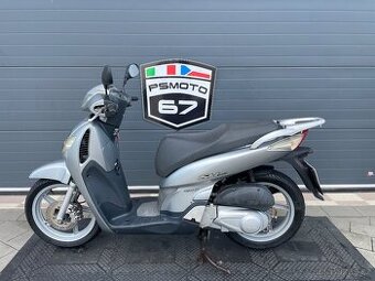 Honda Sh 125i rok 2006 pouze 13895 po 1 majitel