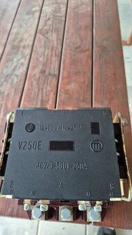 Stykače V250E