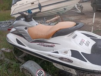 Vodní skútr Yamaha GP 1200 R