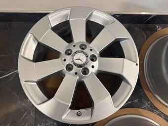 original mercedes r18 ML GLE W166 A1664011602