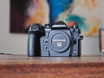Olympus OM System OM-1 tělo – super stav