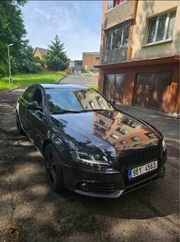 Audi A4 B8