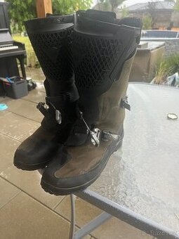 Dainese SEEker GORETEX adventure kožené boty