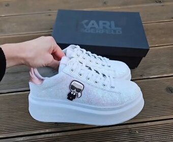 Karl Lagerfeld vel.39 nové včetně krabice