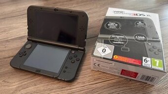 Nintendo 3DS XL v černé barvě + 13 her