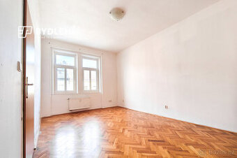 K pronájmu světlý byt 2+1, 67m²