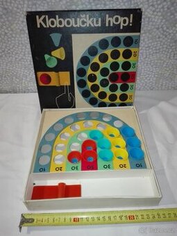 Retro hračky - hry, skládačky, kuličky, puzzle atd.