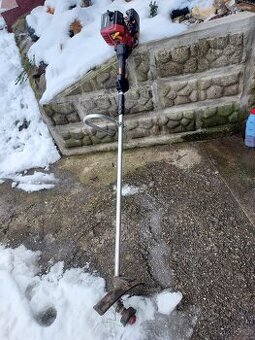 Křovinořez Homelite