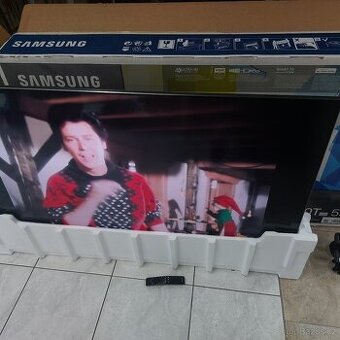Televize Samsung 55" 138 cm, QLED, 4K, ovladač, krabice