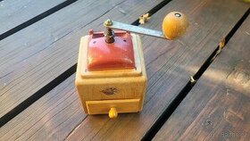 Starý kafemlýnek - pěkná dekorace