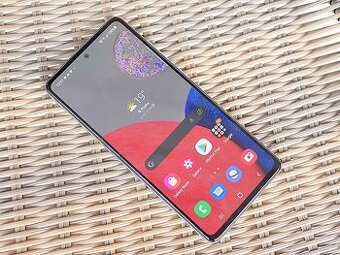 Samsung galaxy A52 5Gs 128gb a 6gb ram