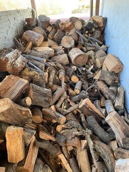 Štípané palivové dřevo mix