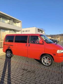 Volkswagen Multivan T4 (1996, 2.5 TDI 75 kW)