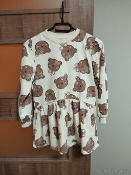 Teplé dívčí šaty