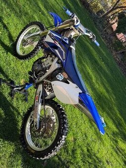 Yamaha yz450 f - 1