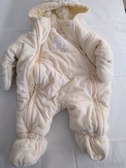 Kojenecký zateplovací overal, měkkého materiál, s krytí noho