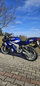 Yamaha YZF-R6 1999 první model 24tis km.