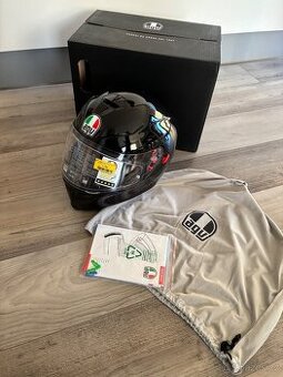 Helma AGV SOLID
