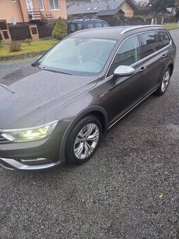 Volkswagen Passat Alltrack 2.0 TDI 4Motion – TOP stav