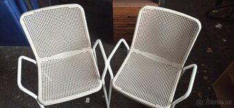 2× IKEA TORPARÖ židle + stolek LACK ZDARMA