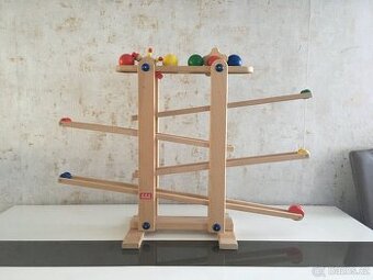 Trihorse kuličková dráha