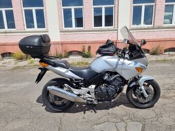 Honda CBF 600