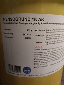 Základní barva 25kg červená.