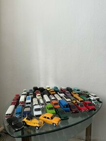 Sbírka modelů aut - 1