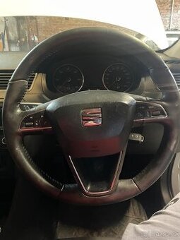 Multifunkční volant Seat