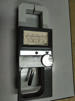 Klešťový ampermetr 10-600A AC - 1