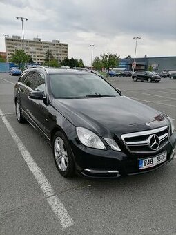 Mercedes benz e 200 2.2 nafta