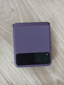 Motorola RAZR 40