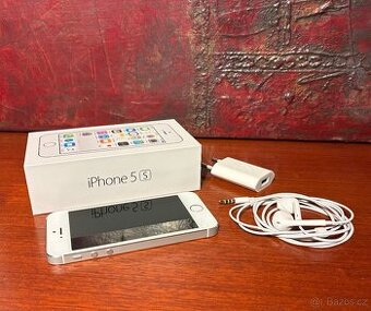 Sběrateli iPhone 5S jako nový 100% stav
