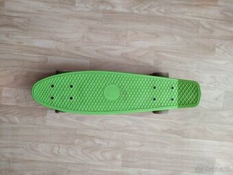 Plastový skateboard Reaper - 1