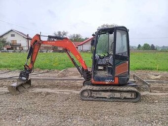 Pásový minibagr Kubota U-27-4
