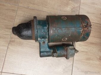 Prodám starter Tatra 603 1 a 2  funkční