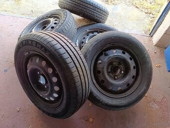 Letní pneu 195/65 R15