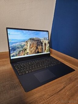 LENOVO IDEAPAD - i7 8gen, GTX 1050, 12GB ram - ZÁRUKA