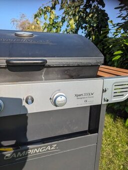 Plynový gril Campingaz Xpert200LW