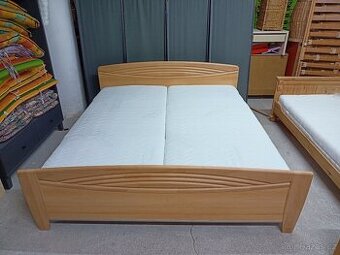 Prodám hezké MDF letiště 180 x 200 cm s lamelovými polohovac